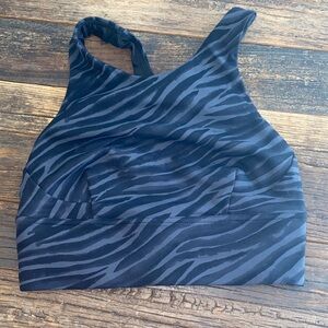 Lululemon bra top cropped